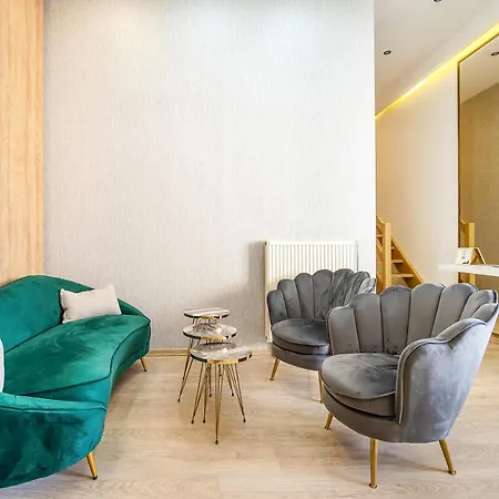 Gk City Vibe Apartment